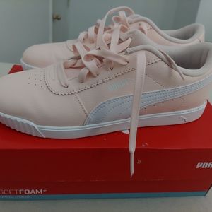 Puma Carina Slim Women's Sneakers